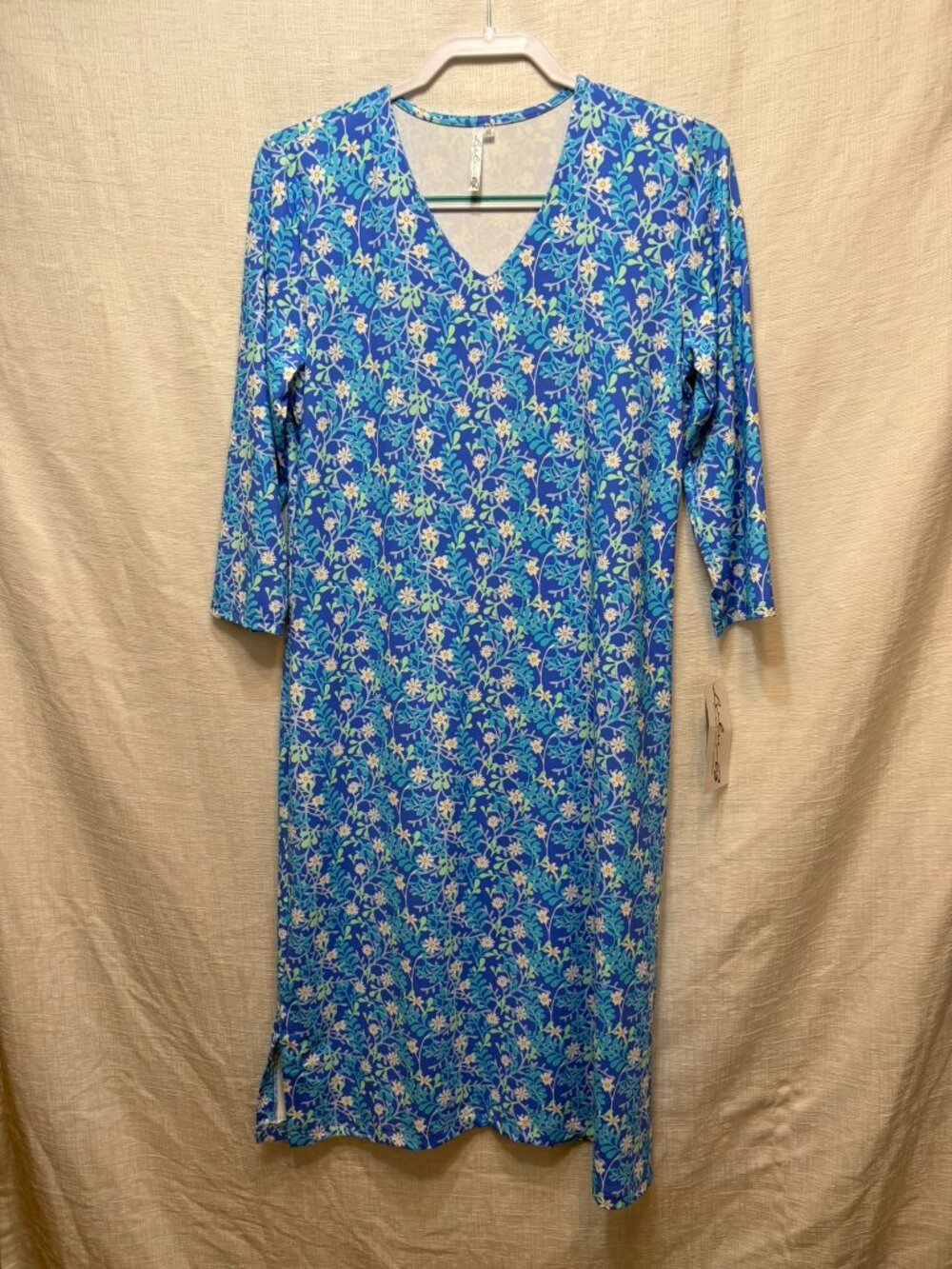 NWT Lulu-B UPF 50+ Sun Protection Blue Floral Midi Stretch Dress Size Medium